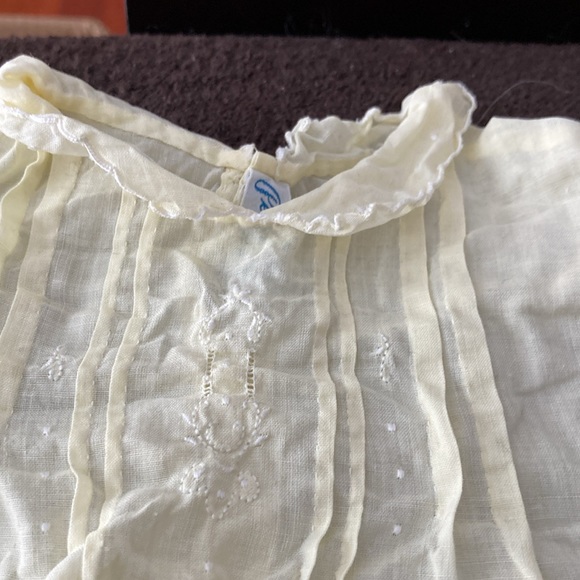 Soft yellow infant dress. Delicate features - Picture 2 of 4